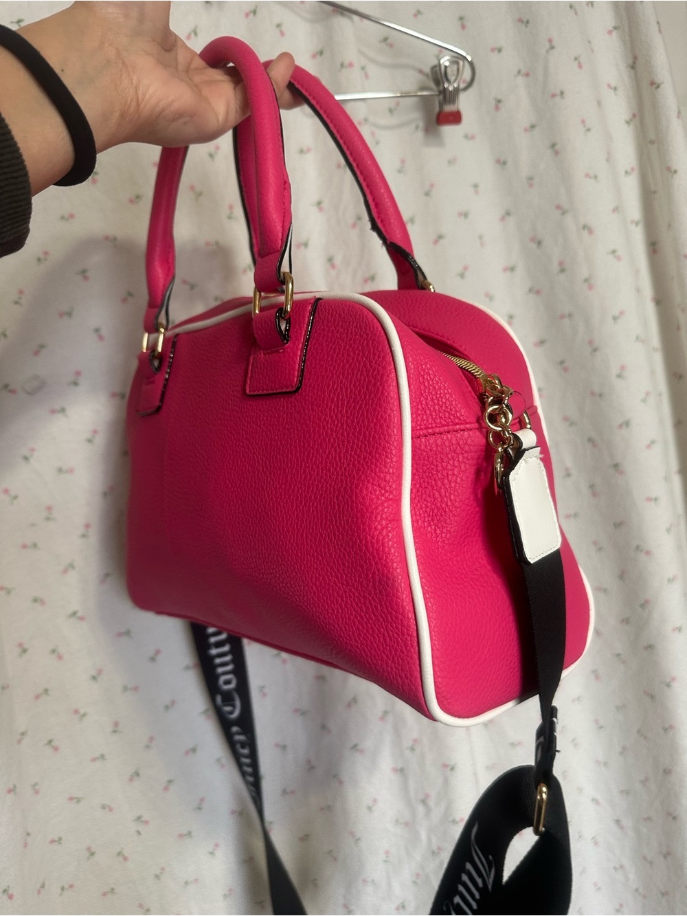 Juicy Couture Hot Pink and White Dome Satchel with Logo Strap - Picture 4 of 14
